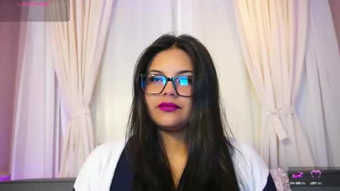 Snapshot of sophia_wilsonn_ chatting on September 2025 11:21:02 AM Sofi online show from September 2025 11:21:02 AM