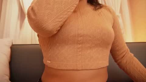 Snapshot of sophia_wilsonn_ chatting on October 2025 10:25:01 AM Sofi online show from October 2025 10:25:01 AM
