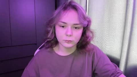 Sophia online show from December 2025 06:20:02 AM