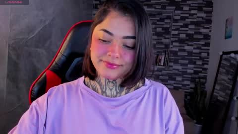 Snapshot of sophiaa_cherry chatting on April 2026 06:07:01 PM Sophia online show from April 2026 06:07:01 PM