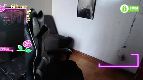 sophiaa_vega_ online show from January 2026 02:00:01 PM