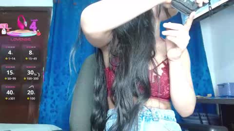 Snapshot of sophiabedford chatting on September 2025 04:08:01 PM Sophia Bedford online show from September 2025 04:08:01 PM