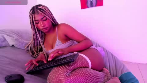 Sophie online show from April 2026 08:21:01 PM