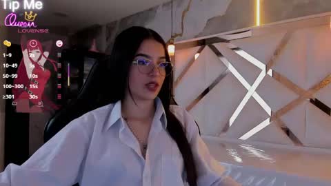sophiadoll_tf online show from April 2026 01:24:01 PM