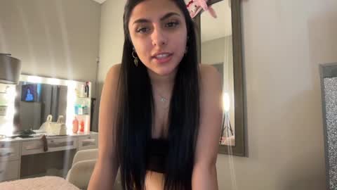 Sophia online show from April 2026 03:17:02 PM