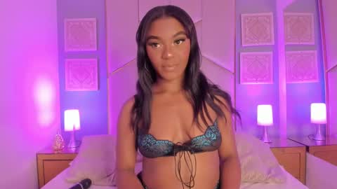 SophiaSmiths online show from January 2025 09:36:01 PM