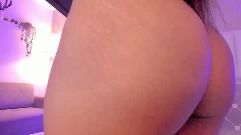 SophiaSmiths online show from September 2025 09:38:01 PM