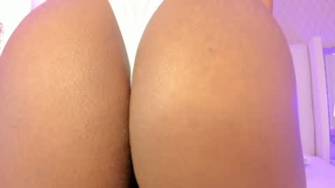 SophiaSmiths online show from July 2026 08:25:01 PM