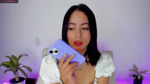 Snapshot of sophie_001 chatting on December 2024 11:29:01 PM Sophie online show from December 2024 11:29:01 PM