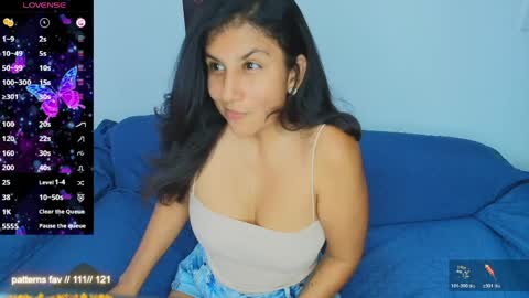 Sophia  online show from April 2026 05:29:01 PM