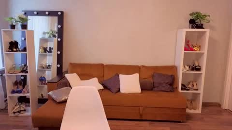 Sophie online show from February 2026 07:53:01 AM