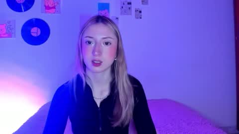 Sophie online show from March 2026 08:08:02 AM