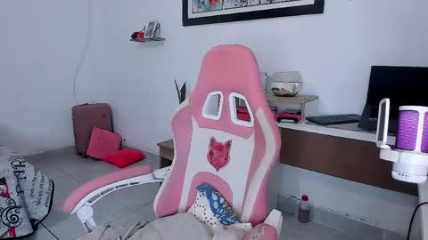 sophie doll online show from May 2026 09:11:02 PM