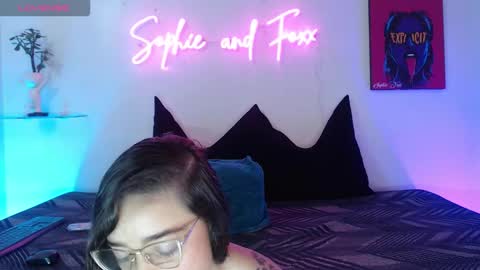 Snapshot of sophie_foxx chatting on February 2026 12:21:01 PM SOPHIE - FOXX online show from February 2026 12:21:01 PM