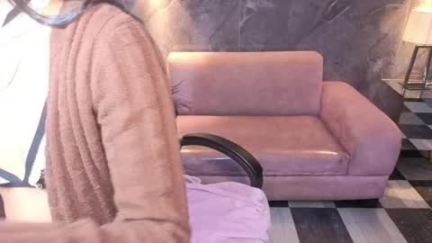 sophie_jones_b online show from May 2026 12:57:02 PM