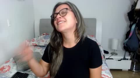 Sofa online show from February 2026 01:33:01 AM