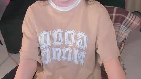 sophie_nomenal_ online show from September 2025 09:04:02 PM