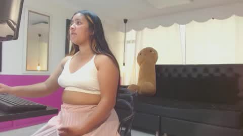 Snapshot of sophie_reed_ chatting on December 2025 07:19:02 PM sophie_reed_ online show from December 2025 07:19:02 PM