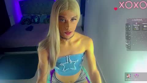 Snapshot of sophie_vall chatting on November 2025 03:56:01 AM sophie_vall online show from November 2025 03:56:01 AM