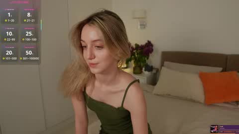 Snapshot of sophiebelll chatting on May 2026 09:25:02 AM sophiebelll online show from May 2026 09:25:02 AM