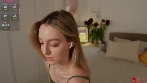 Snapshot of sophiebelll chatting on May 2026 10:56:01 AM sophiebelll online show from May 2026 10:56:01 AM