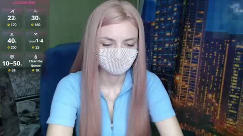 Sophie online show from May 2026 08:11:01 AM