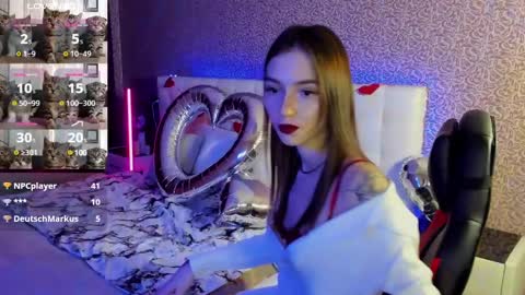 Sophie online show from February 2025 07:13:01 PM