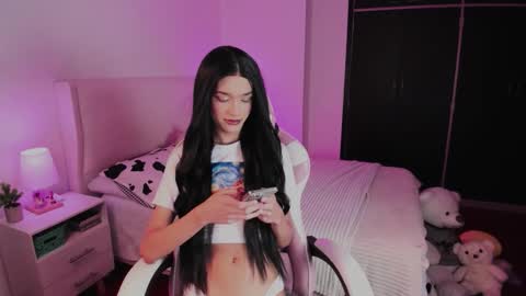    online show from October 2025 11:36:01 PM