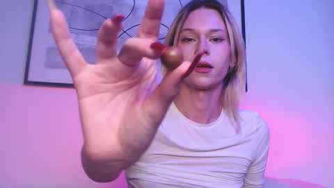 sophiediamond_x online show from October 2025 11:44:02 AM