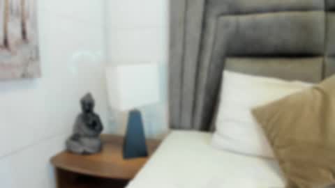 Sophie  online show from February 2025 11:14:02 AM