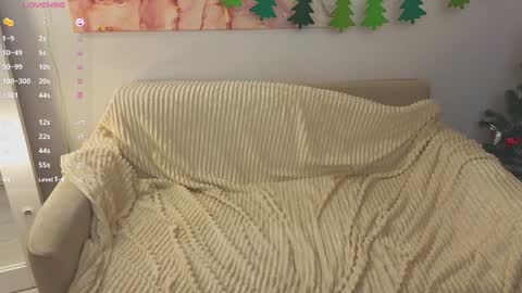 Snapshot of sophieee_lee chatting on December 2024 02:22:02 PM Sophie online show from December 2024 02:22:02 PM