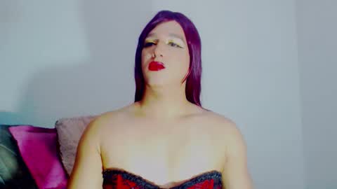 sophiehillsxo online show from February 2026 06:26:01 AM