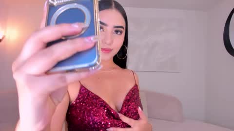 Sophie online show from February 2026 08:27:01 PM