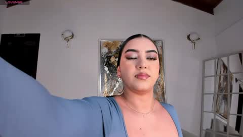Sophie online show from May 2026 05:47:02 AM