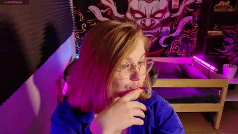 Sophie online show from April 2026 08:44:02 PM