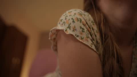 Snapshot of sophiephoria chatting on January 2025 07:04:01 PM Sophie Next stream 3 online show from January 2025 07:04:01 PM