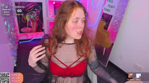 Sophie online show from April 2026 08:59:02 PM