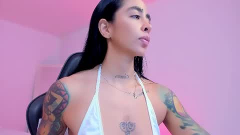Snapshot of sophierooy chatting on July 2026 01:42:01 PM sophierooy online show from July 2026 01:42:01 PM