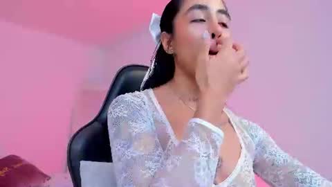 Snapshot of sophierooy chatting on August 2026 11:18:02 PM sophierooy online show from August 2026 11:18:02 PM