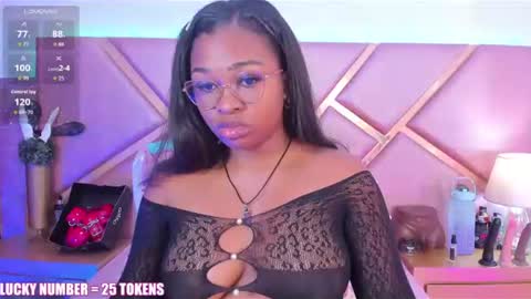 Sophie online show from July 2026 12:40:01 PM