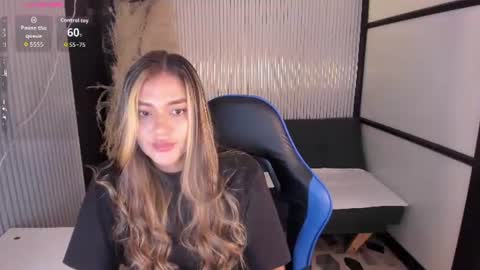 sophiewatson_ online show from June 2026 01:59:01 PM