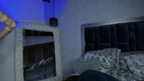 sophi online show from February 2025 04:12:02 AM