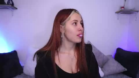 Snapshot of sophiiecums chatting on September 2025 12:17:02 PM Sophiie online show from September 2025 12:17:02 PM