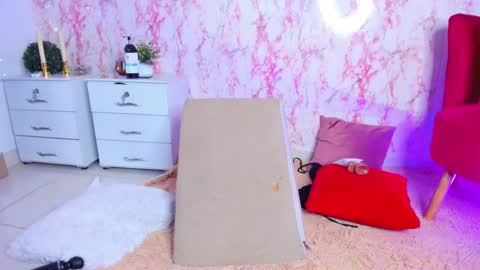 Sophie Wilson online show from February 2025 06:36:02 AM