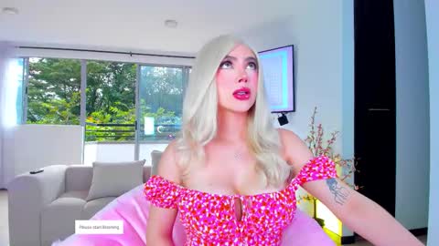 YULITZA online show from January 2026 12:08:02 PM