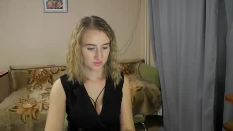 Sophi online show from December 2024 08:04:02 PM