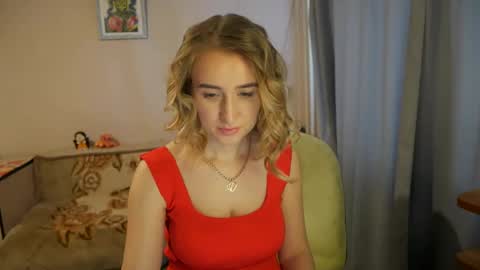 Sophi online show from February 2025 01:57:01 PM
