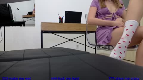 Snapshot of sophydiva chatting on February 2025 09:15:01 AM Sophydiva online show from February 2025 09:15:01 AM