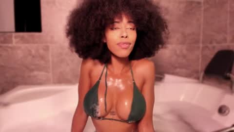 SEE U HERE OF  online show from April 2026 12:30:01 AM