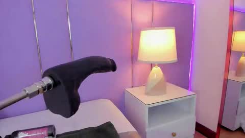 Sophy online show from November 2025 11:55:02 AM